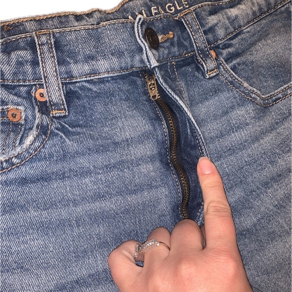 American Eagle Outfitters Highest Rise 90s Boyfriend Cut Off Vintage Shorts 6 - Picture 2 of 9